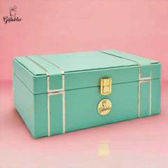 Leather box green