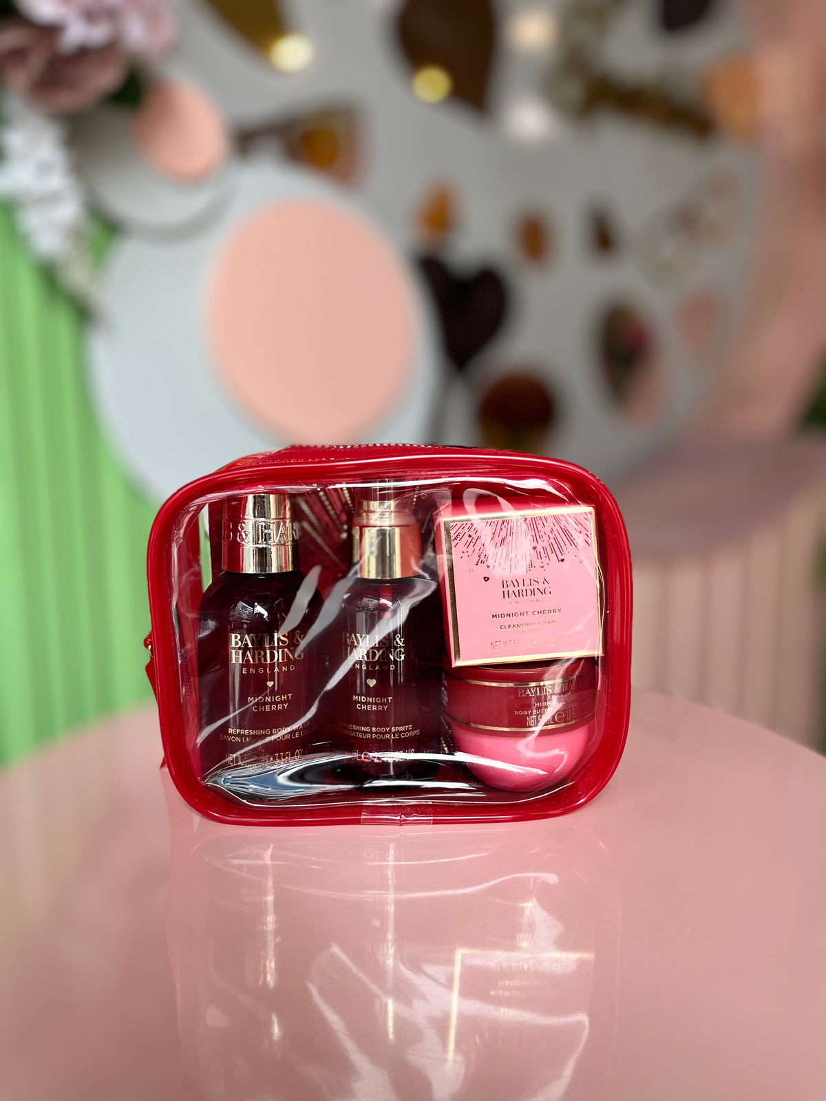 Bayliss & Harding Luxury Travel Wash Bag gift set