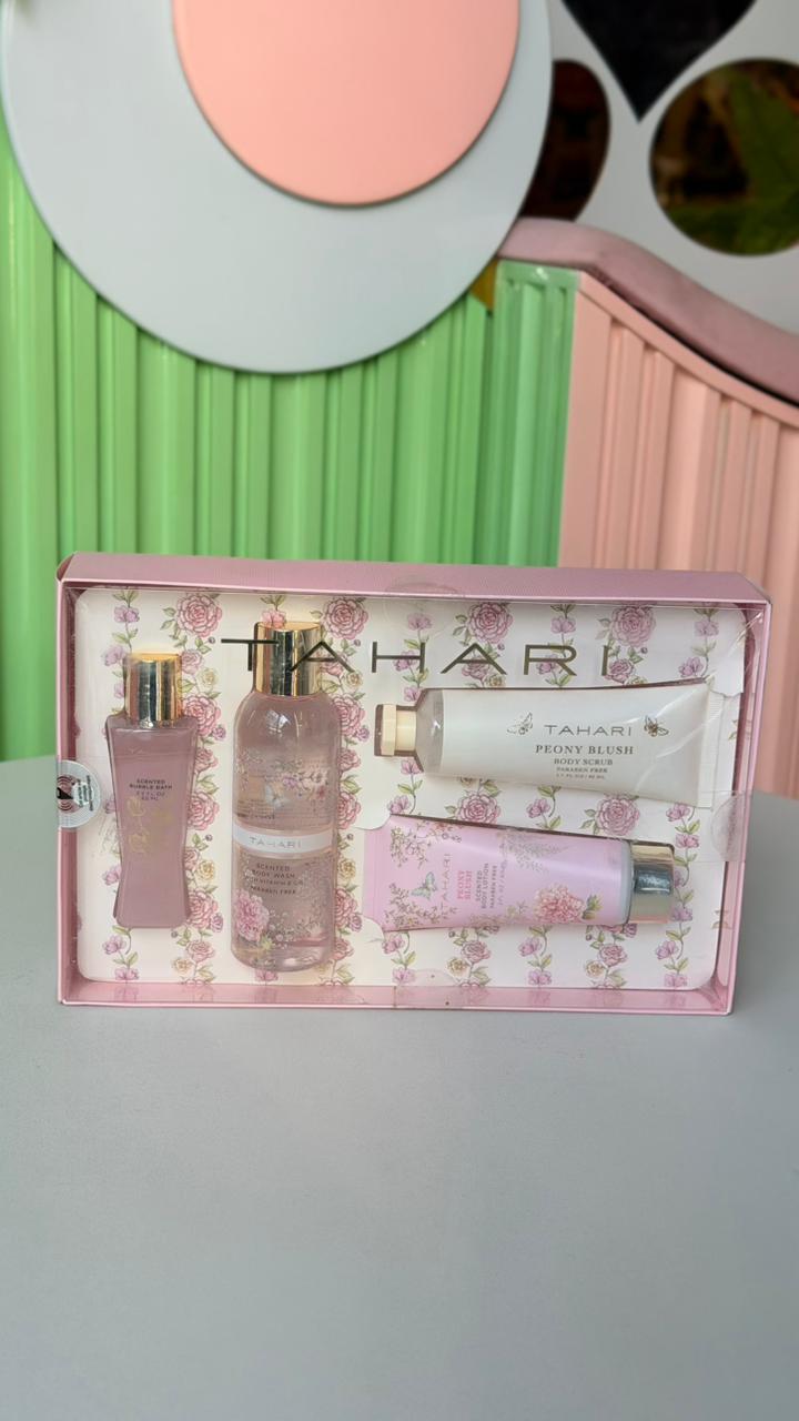 Tahari Peony Blush scent bath and body gift set