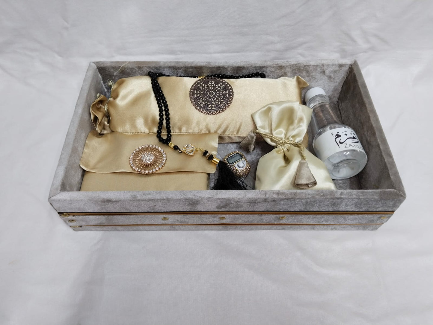 Customize able Hajj / Umrah giveaway tray