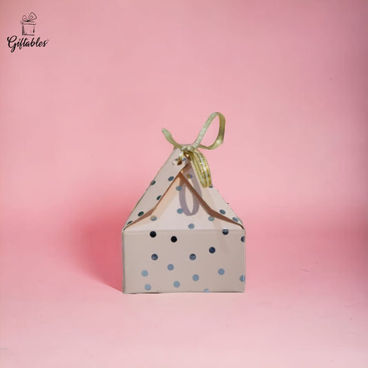 Pink dotted small box