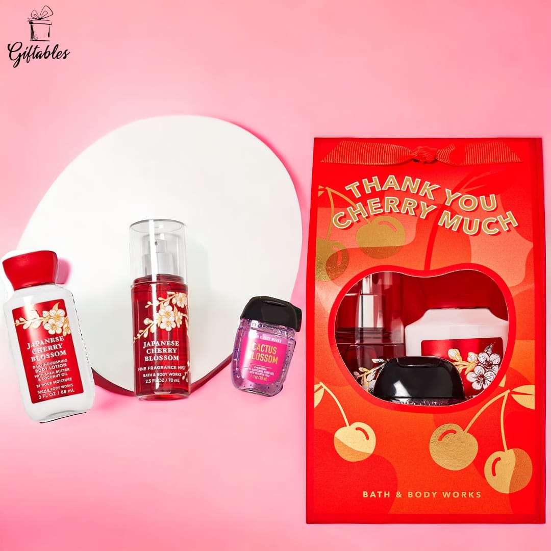 Bath & Body Works Japanese Cherry Blossom Gift Set