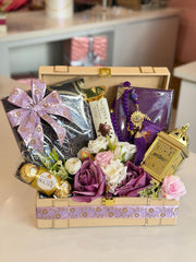 The Golden Crescent Hamper