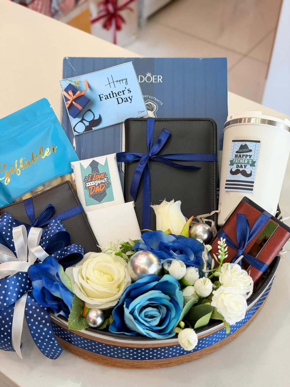 The Gentleman’s Hamper