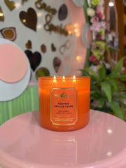 Bath and body works Pumpkin Vanilla Créme  3-Wick